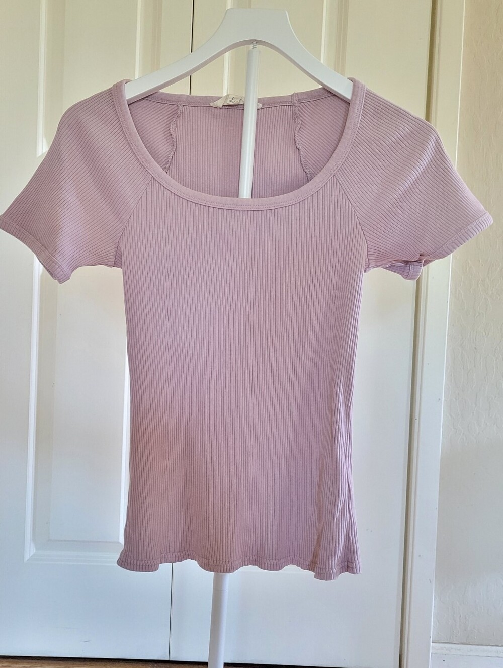Lucky Brand Ribbed Scoop Short Sleeve Top - Dusty Lilac